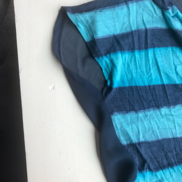 Blue stripped open top - Picture 3 of 6